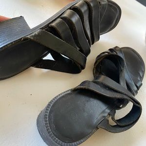 Romano vintage strappy sandals